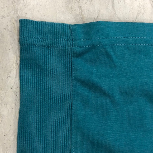 Men’s Calvin Klein Tee - Picture 3 of 3